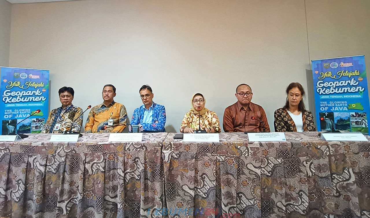 Rapat Koordinasi Nasional (Rakornas) bersama Komite Nasional Geopark Indonesia (KNGI)